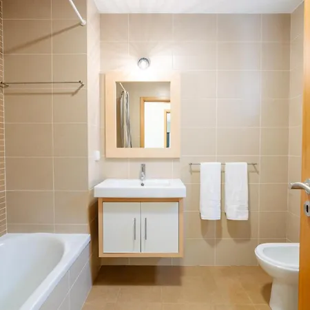 Amazing 3 Bedroom Lägenhet