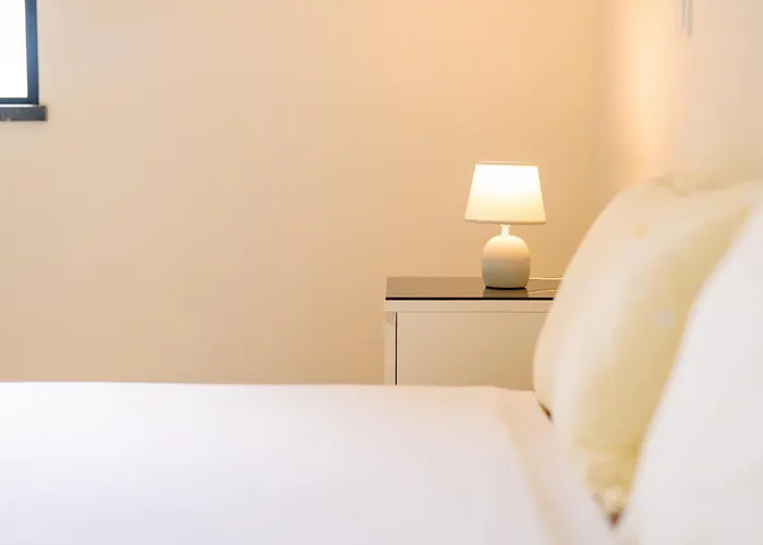 公寓 Amazing 3 Bedroom 蓬他达维托亚
